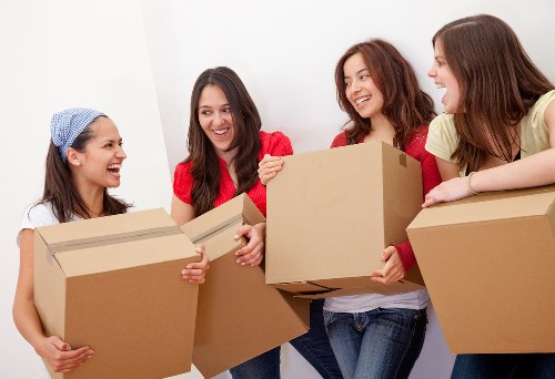 Packing and moving office equipment in Kingscross
